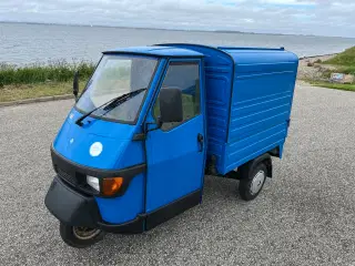 Piaggio ape 50, Tuk Tuk 