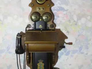 Vægtelefon i træ