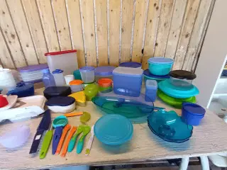 Tupperware 