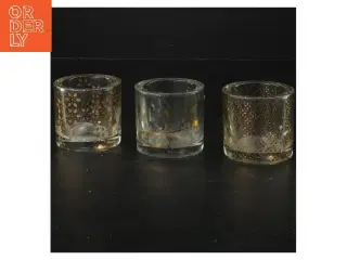 Sæt af tre fyrfadsstager i glas (str. Ø 6,5x6 cm)