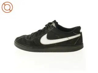 Sko fra Nike (str. 42)