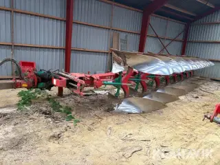 Plov Kverneland PB 100