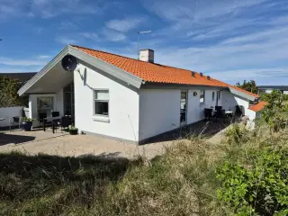 Dejlig sommerhus for 6 personer i Klitm�ller ved Vesterhavet og i Nationalparken Thy.