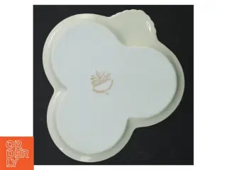 Porcelæns fad med Blomstermotiv (str. 16 cm)