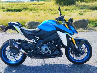Suzuki GSX S1000