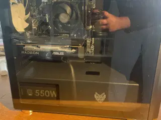 Gaming Computer Sælges
