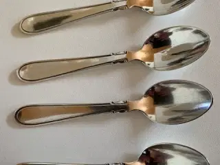 4 stk. Elite kaffeskeer stemplet CHOR og 3-tårnet