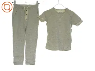 Børnetøjs sæt fra Little pieces (str. 116 cm)
