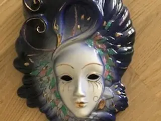 Maske til ophæng porcelæn