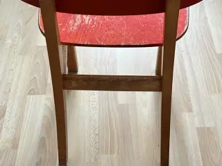 Stol i træ