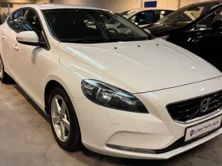 Volvo V40 2,0 D2 120 Momentum aut.