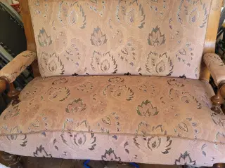 2persons game sofa  150kr  vægte 150kr