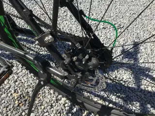 MTB 2927 29” 27g sort/grøn 54cm.