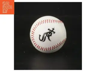 Baseball med White Sox logo fra Rawlings (str. Ø 9 cm)