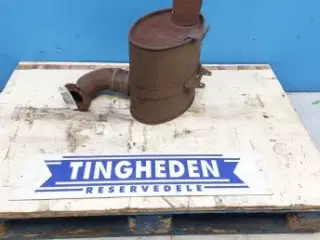 CASE IH MXM 190 Lyddæmper 82017485