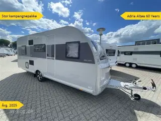 2025 - Adria Altea 552   Adria Altea 552 PK 60 Years årg. 2025 7 Sovepladser, 6 Siddepladser  med stor kampangnepakke