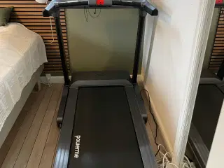 Løbebånd med bred løbeflade 