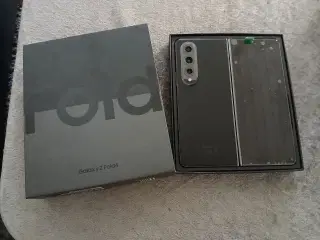 Samsung Galaxy Z fold 4 265 GB