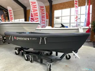 Pioner Mini 8