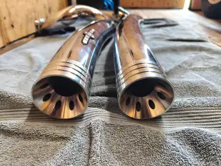 Custom udstødning fra BSL