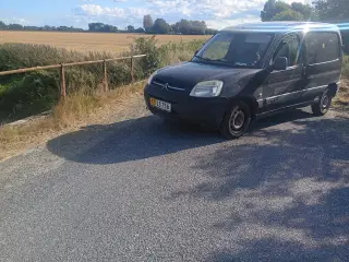 Citroen Berlingo van 1.6 hdi starter og kører supe