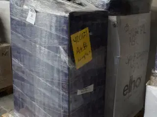 Parti plast juletræer