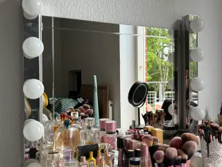 Makeup spejl fra Ikea 