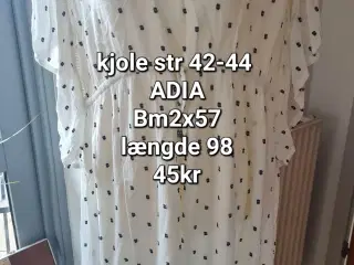 Kjole str 42-44 ADIA