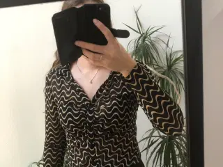 Stradivarius crop bluse 