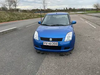 Nysynet , 1 EJER , kørt kun 142.000 km