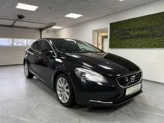Volvo V40 1,6 D2 Momentum Powershift 115HK 5d 6g Aut.