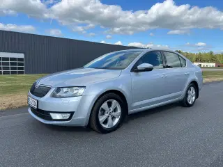 Skoda Octavia 1,6 TDI 110HK 5dørs med træk