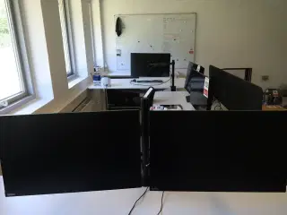 2 stk. Lenovo ThinkVision T24i-2L 23,8" skærm (sort)