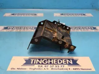 Case 844XL Support 3233574R1