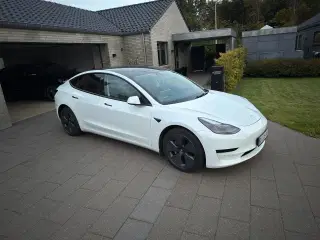 Tesla Model 3  Standard Range+ RWD