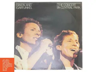 Simon and Garfunkel The Concert in Central Park LP fra Geffen Records