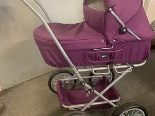 Babyborn med diverse ting til