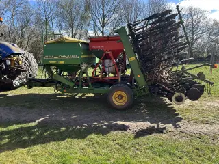 John Deere 740A såmaskine 6 m