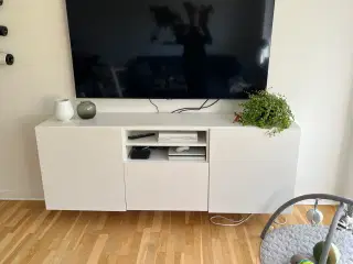 TV-bord fra IKEA