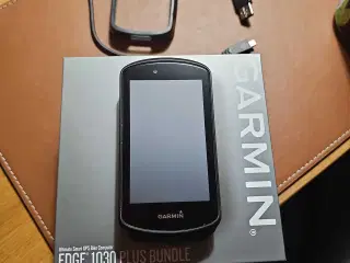 Garmin edge 1030 sælges. Fin cykel computer med ma