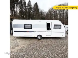 2021 - Adria Adora 613 UT Queensbed-Gulvtemp.-Endebad--Telt