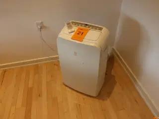 AIRCON / VARMEPU