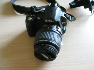 Nikon D3100 14,2 mp