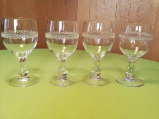 4 krydsslebne ballonglas fra Kastrup/Holmegaard 