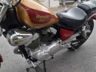 Yamaha XVS motorcykel