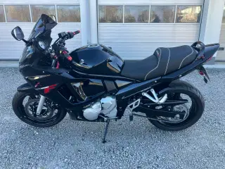 Suzuki gsx 650 f