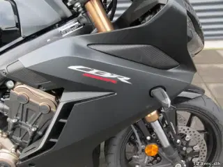 Honda CBR 650 R MC-SYD BYTTER GERNE  5 ÅRS FABRIKS GARANTI