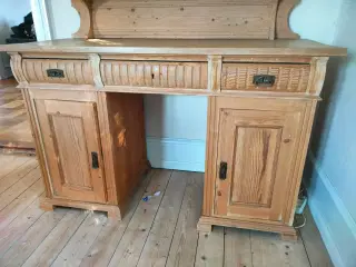 Afsyret skrivebord