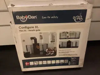 BabyDan Flex XL Sikkerhedsgitter, sort med låge 