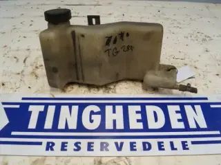 New Holland TG285 Ekspansionsbeholder 89821602